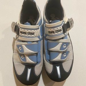 Pearl iZumi Women’s Attack MTB Cycling Shoes